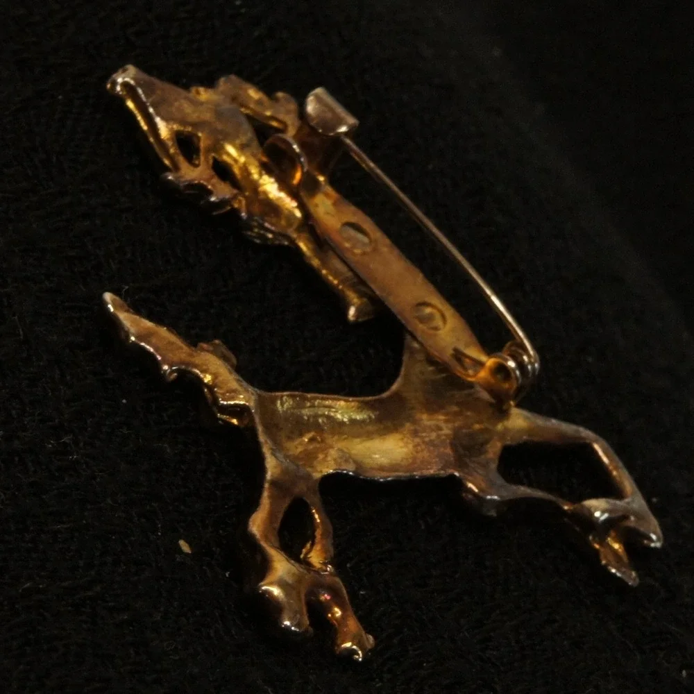 Vintage‎ Reindeer Brooch Gold Tone Christmas Pin Holly Antlers Rhinestone